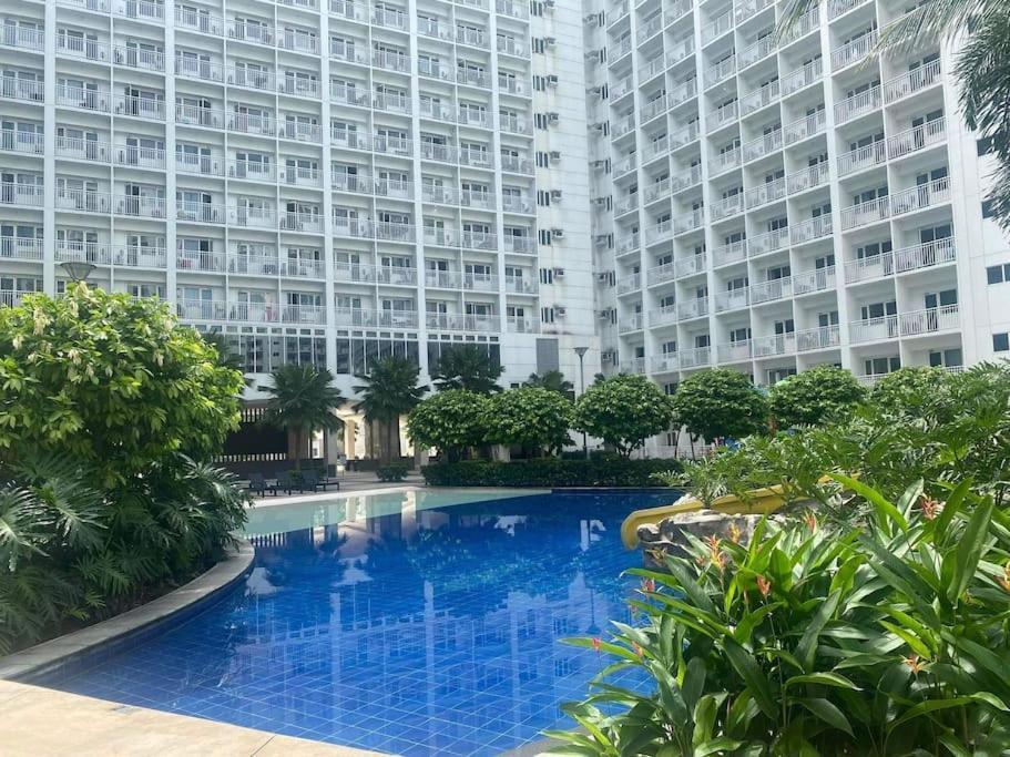 Shore 1 & 3 Residences Moa 1Br With Balcony By Darpm Manila Ngoại thất bức ảnh