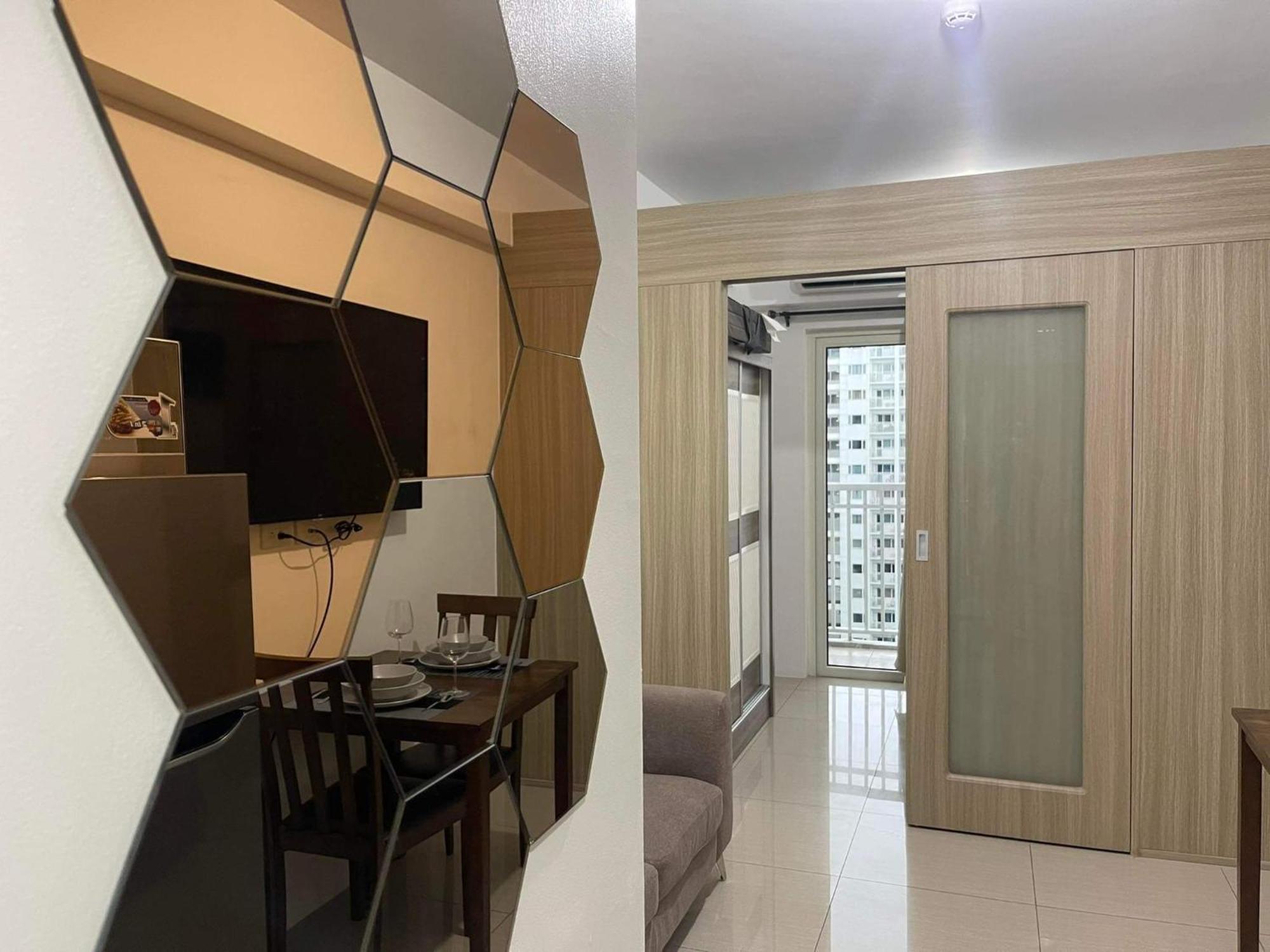 Shore 1 & 3 Residences Moa 1Br With Balcony By Darpm Manila Ngoại thất bức ảnh