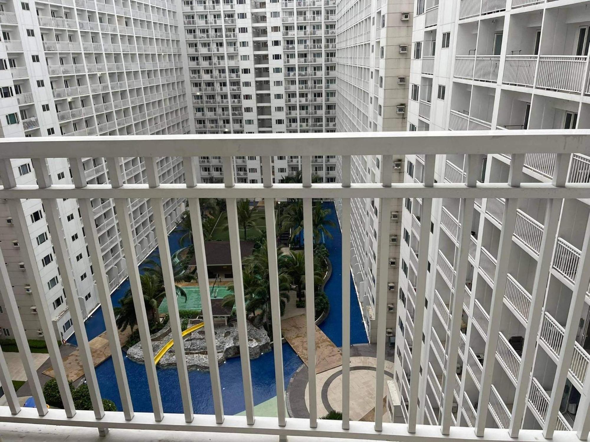Shore 1 & 3 Residences Moa 1Br With Balcony By Darpm Manila Ngoại thất bức ảnh